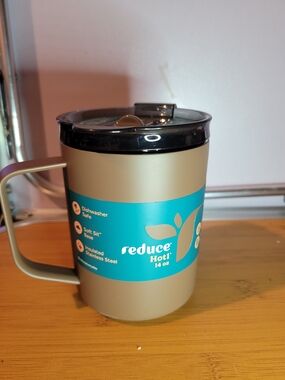 reduce® Hot 14 oz Insulated Travel Mug in Tan